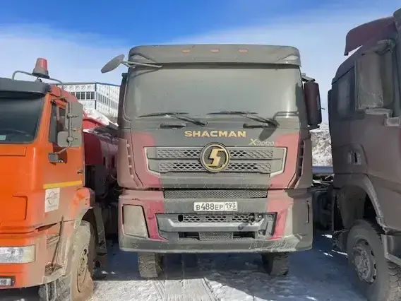 Седельный тягач Shacman SX42586V385 2022 года б/у фото 2