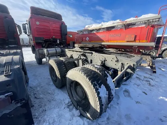 Седельный тягач Shacman SX42586V385 2022 года б/у фото 6
