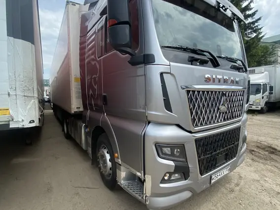 Седельный тягач SITRAK c7h 2023 года б/у