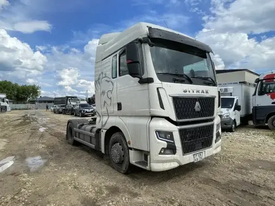 Седельный тягач SITRAK C7H MAX 2023 года б/у