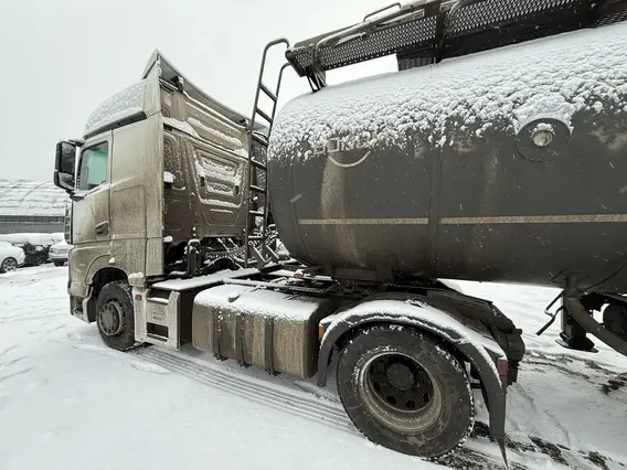 Седельный тягач Камаз 54901 2023 года б/у фото 5