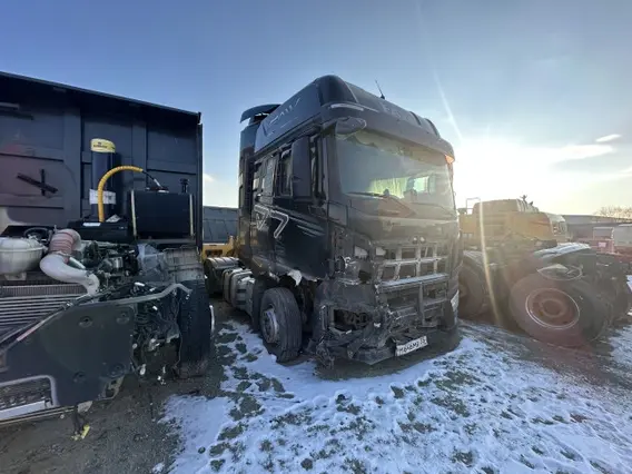 Седельный тягач FAW J7 2024 года б/у