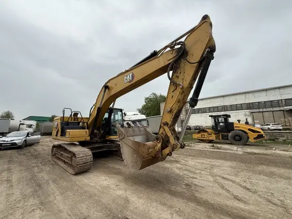 Экскаватор CATERPILLAR 330GC 2022 года б/у