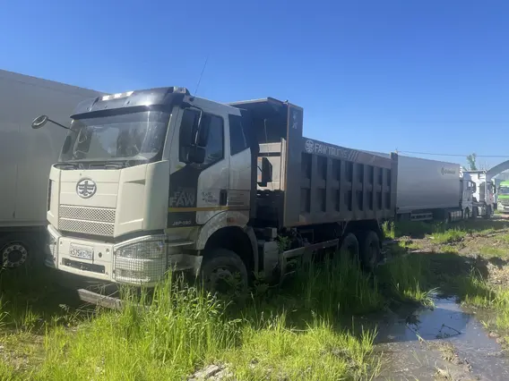 Самосвал FAW J6 2023 года б/у фото 4