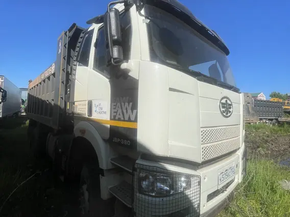Самосвал FAW J6 2023 года б/у фото 2
