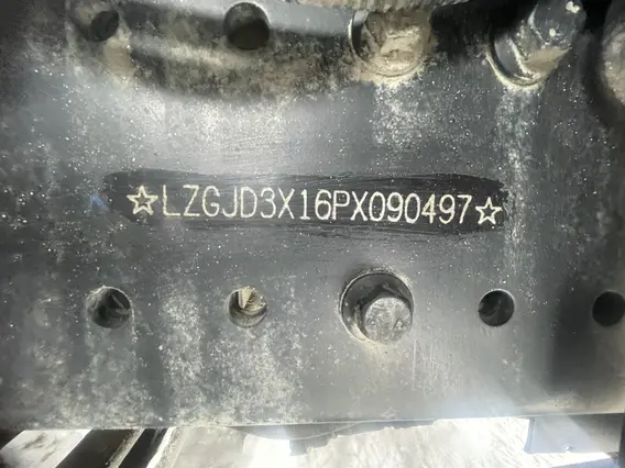 Седельный тягач Shacman SX4188YY381 2023 года б/у фото 9