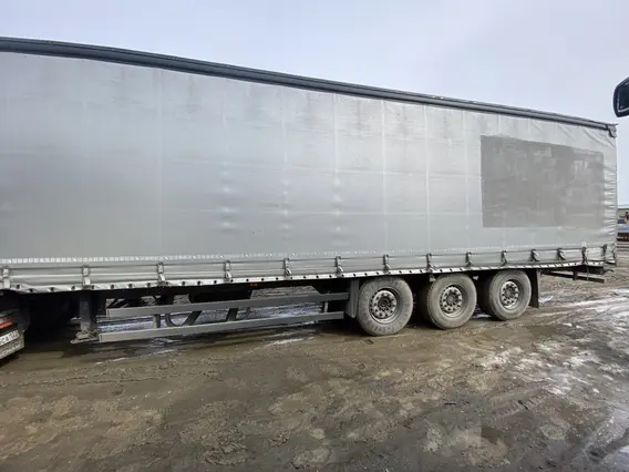 Тентованный полуприцеп Schmitz SCB S3T 2018 года б/у фото 4