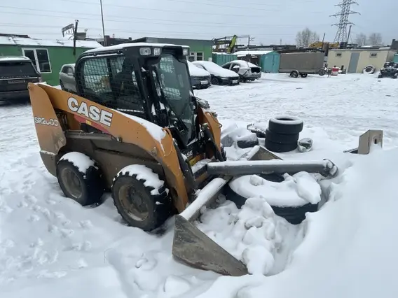 Фронтальный погрузчик CASE SR200B 2022 года б/у
