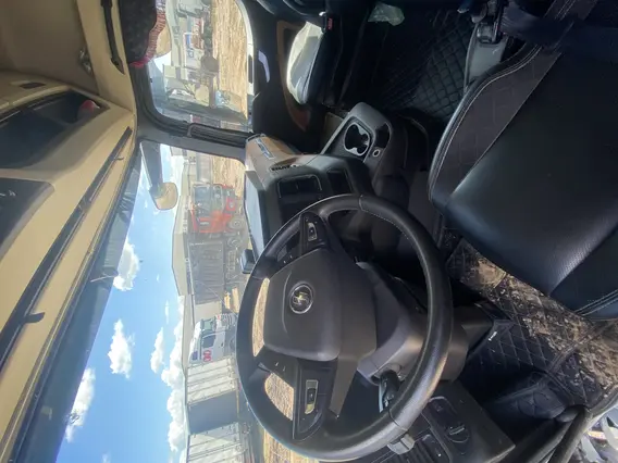 Седельный тягач Shacman SX4188YY381 2023 года б/у фото 10