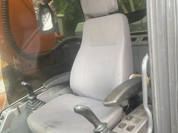 Экскаватор DOOSAN DX300LCA-7M 2023 года б/у фото 8