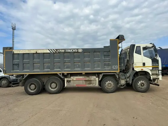 Самосвал FAW J6 2021 года б/у фото 8