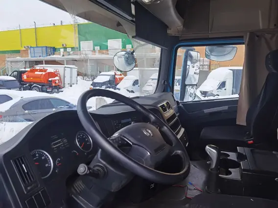 Седельный тягач Shacman SX42584W324C 2022 года б/у фото 12