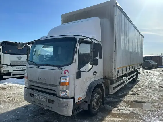 Тентованный грузовик JAC N120 2022 года б/у фото 4