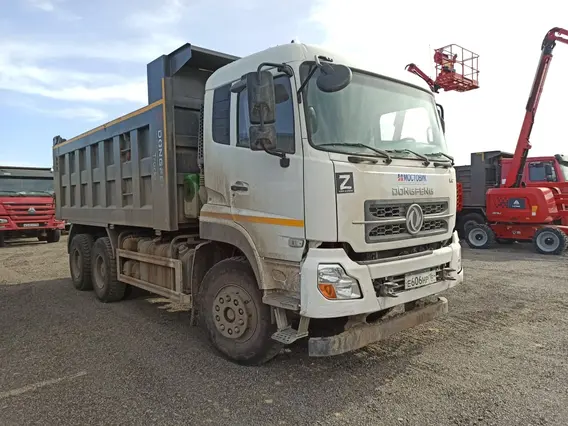 Самосвал Dongfeng DFH3330 2022 года б/у