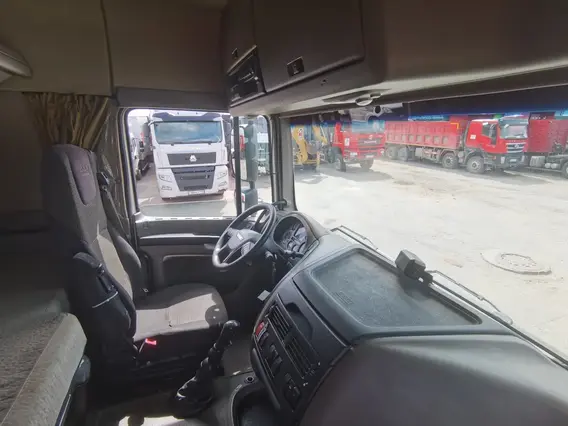 Седельный тягач DAF XF 2018 года б/у фото 9