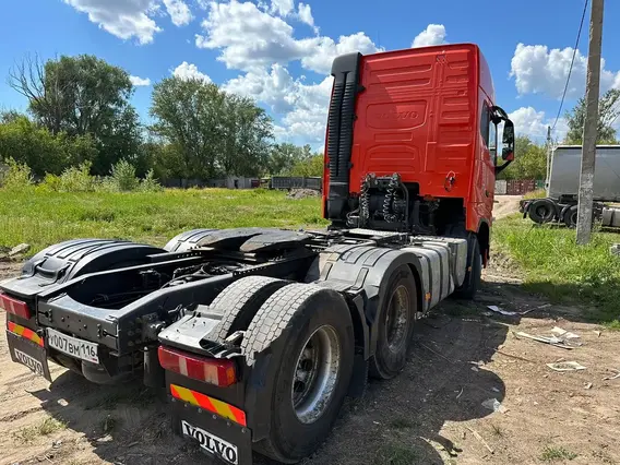 Седельный тягач Volvo FH 2018 года б/у фото 8