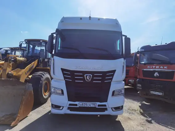 Седельный тягач Камаз 54901 2023 года б/у фото 3