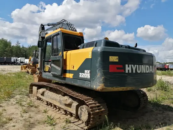 Экскаватор Hyundai HX220S 2021 года б/у фото 5