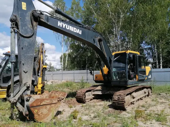 Экскаватор Hyundai HX220S 2021 года б/у фото 4