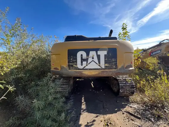 Экскаватор CATERPILLAR 330D2L 2018 года б/у фото 8
