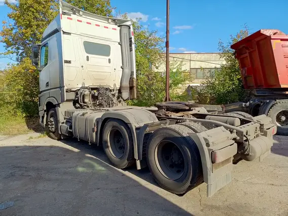 Седельный тягач Mercedes-Benz Actros С 2023 года б/у фото 4