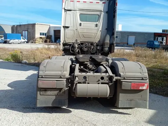 Седельный тягач Mercedes-Benz Actros 2023 года б/у фото 6