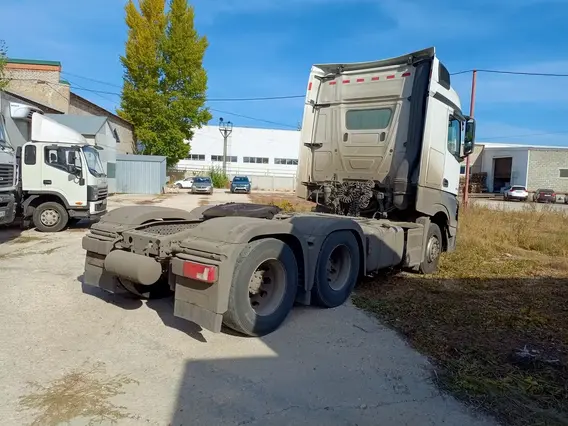 Седельный тягач Mercedes-Benz Actros 2023 года б/у фото 7