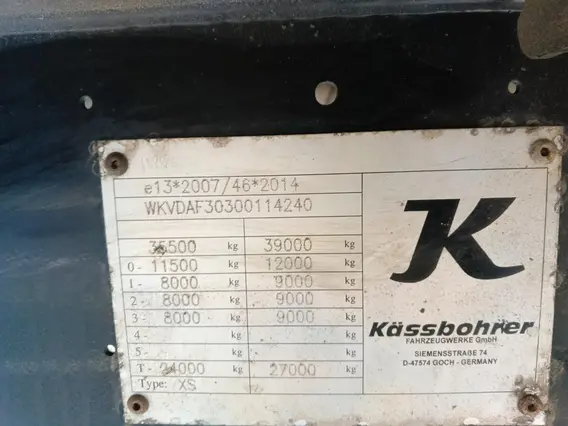Тентованный полуприцеп Kassbohrer XS 2021 года б/у фото 7