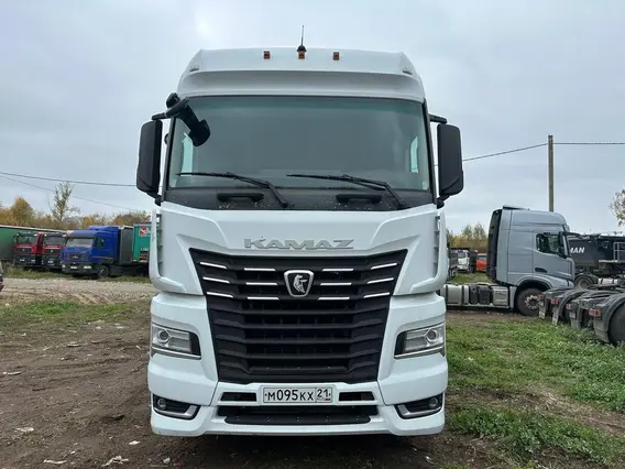 Седельный тягач Камаз 54901 2023 года б/у фото 3