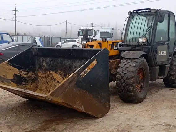 Фронтальный погрузчик JCB LOADALL 541-70 2021 года б/у фото 6