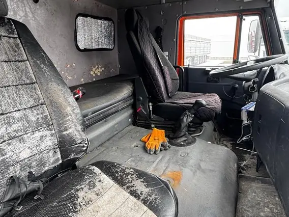 Грузовой специальный КАМАЗ 65115 2023 года б/у фото 11