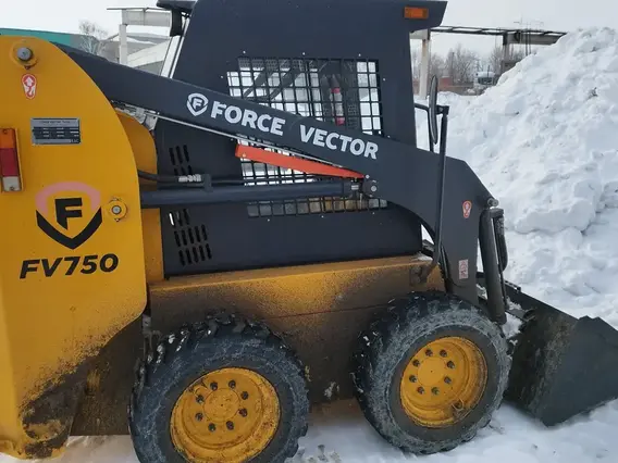 Экскаватор-погрузчик FORCE VECTOR FV750 2023 года б/у фото 3