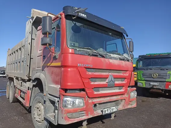 Самосвал Howo HW76 2022 года б/у
