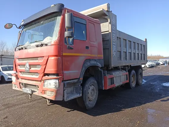 Самосвал Howo HW76 2022 года б/у фото 3
