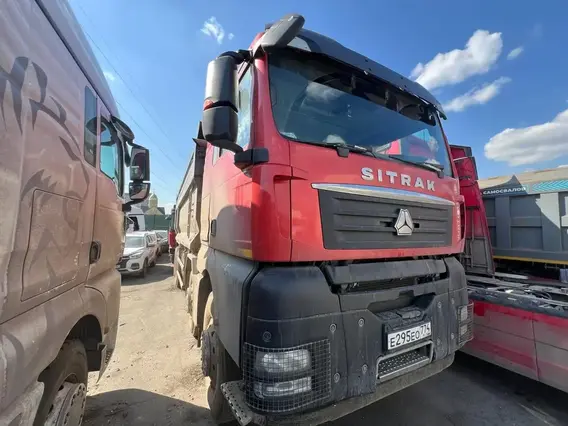 Самосвал Sinotruk Sitrak c7h 2023 года б/у