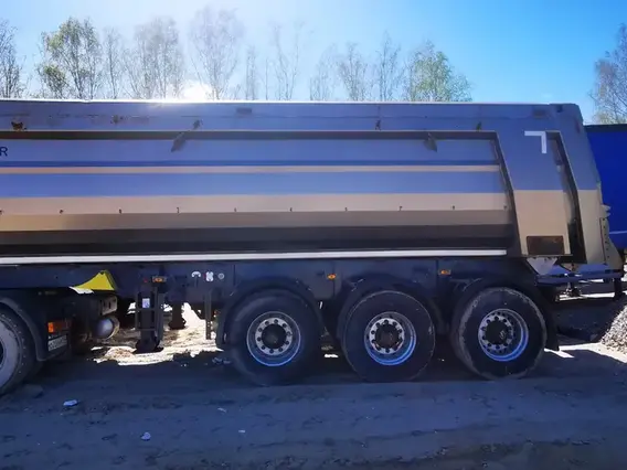 Полуприцеп самосвальный CEYTECH T1 2022 года б/у фото 3