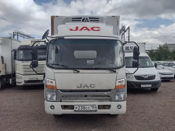 Изотермический фургон JAC N90L 2023 года б/у фото 2
