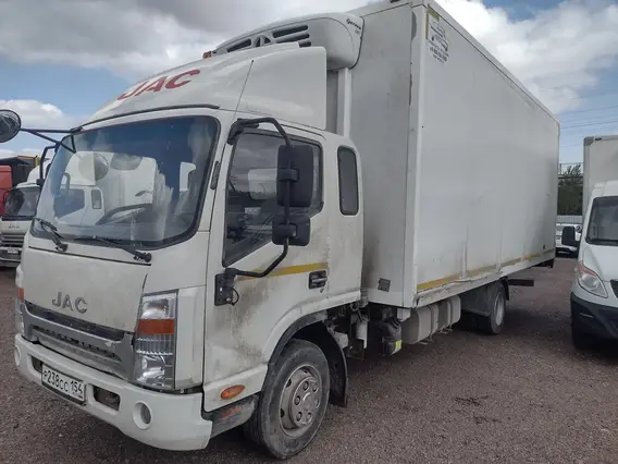 Изотермический фургон JAC N90L 2023 года б/у фото 3