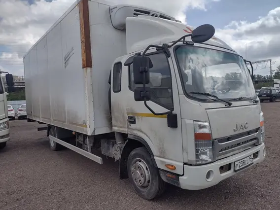 Изотермический фургон JAC N90L 2023 года б/у фото 2