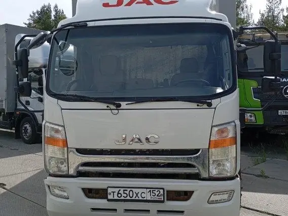 Тентованный грузовик JAC N120 2022 года б/у фото 3