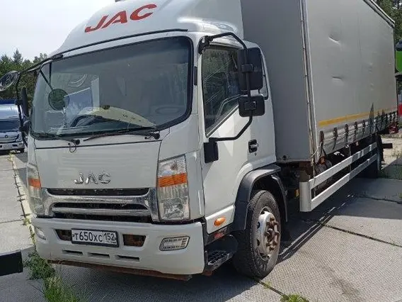 Тентованный грузовик JAC N120 2022 года б/у фото 4
