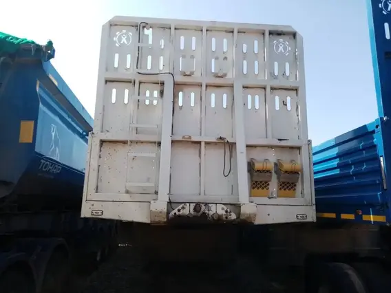 Бортовой полуприцеп НовосибАРЗ 98134B 2023 года б/у фото 3