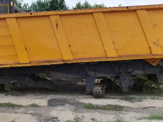 Самосвальный прицеп МАЗ 856102-010 2021 года б/у фото 5