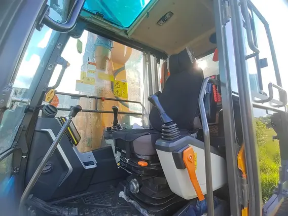 Экскаватор LGCE E6210HNLC 2023 года б/у фото 11