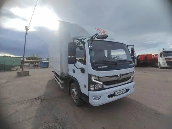 Изотермический фургон Dongfeng C120N 2024 года б/у