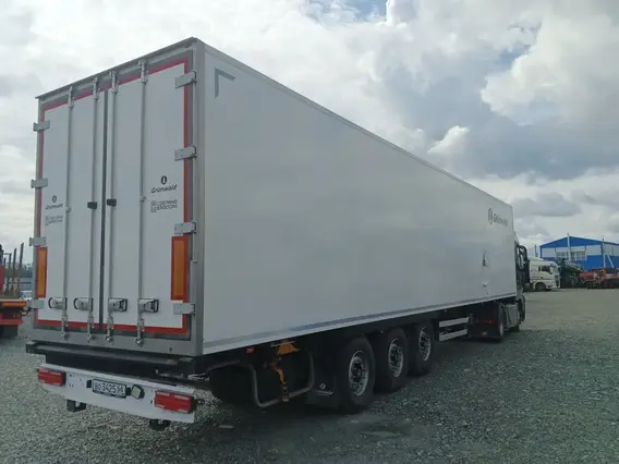 Изотермический полуприцеп Grunwald GRW3R1 2024 года б/у фото 6