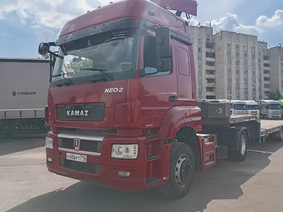 Седельный тягач Камаз 5490 2022 года б/у фото 3