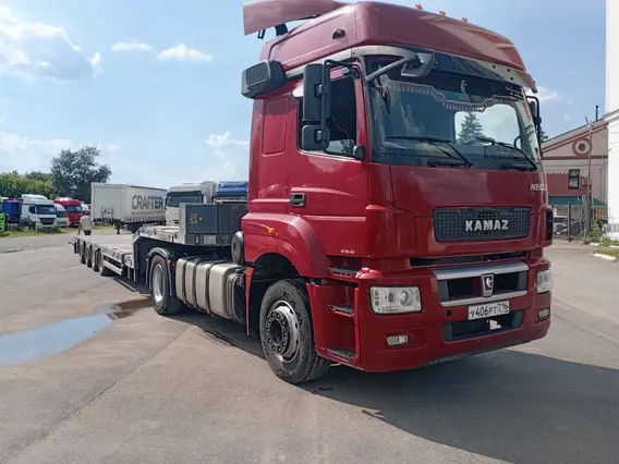 Седельный тягач Камаз 5490 2022 года б/у
