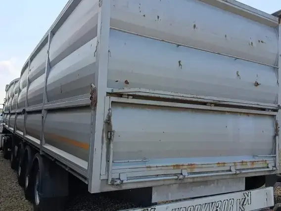 Полуприцеп-зерновоз КРОПКУЗОВ 85057B 2023 года б/у