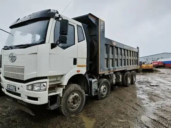 Самосвал FAW J6 2023 года б/у фото 2